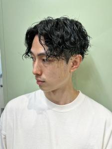 横浜メンズパーマセンターパートツイストスパイラル - ＣＲＥＡ能見台掲載