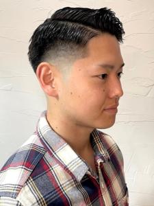 サイドパート　フェードカット　ショート　バーバースタイル - THIS IS BARBER 2nd掲載