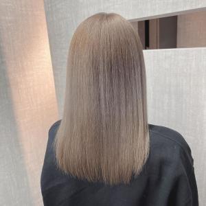 王道人気！ハイトーンシルバー！ - Lanisis Hair掲載