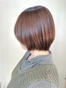 short bob × straight ◯Ayaca - 全席個室型美容室 GALLARIA Elegante各務原店掲載