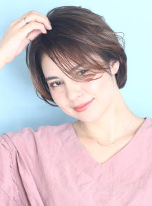 小顔美髪イメチェンピンクブラウン切りっぱなしボブショート - INCEPTION  GINZA 銀座掲載