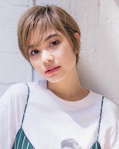 耳だしショート/ショコラアッシュ/ヘルシースタイル/シルキー - PISM GINZA 【ピズム ギンザ】掲載