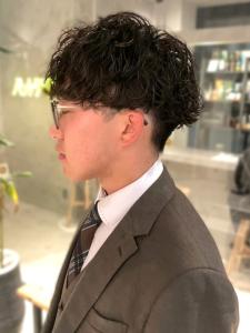 フェードカット　ツイストスパイラルパーマ　マッシュ　爽やか - Men's Salon bloc掲載