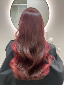 フェイスフレーミング×レッドカラー×ヨシンモリ - tocca hair＆treatment by Rium掲載
