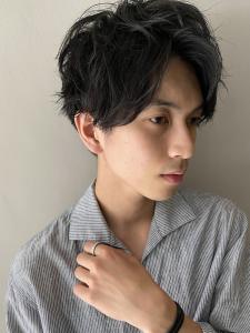 大人カジュアルアップバングハンサムショート - LOuNICA銀座掲載