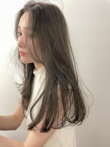オリーブグレージュ  くすみカラー　ハイライトカラー - LOuNICA銀座掲載