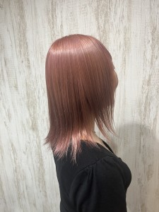 ブリーチで仕上げるペールピンク - 髪質改善 個室サロン Aurora 蔵前美容院【オーロラ】掲載