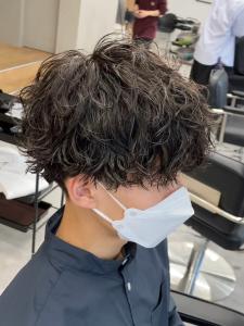 波巻きパーマツイストスパイラルパーマメンズ名駅名古屋 - LUVISM 名駅店【ラヴィズム】掲載