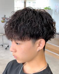 波巻きパーマツイストスパイラルパーマメンズ名駅名古屋 - LUVISM 名駅店【ラヴィズム】掲載
