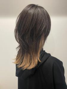 ウルフカット インナーカラー グレージュ×イエローベージュ - CAPA  central 天神・大名店掲載