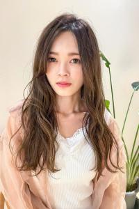 ★BERRYエアリーロング美髪ピンクブラウンフェイスレイヤー - hairs BERRY 長住店掲載