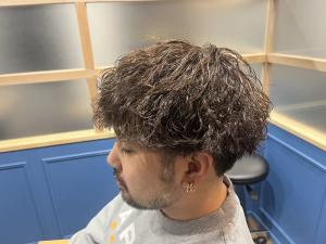 細めの波巻きパーマ - 髪質改善 個室サロン Aurora 蔵前美容院【オーロラ】掲載