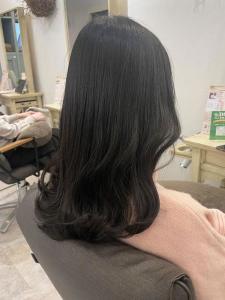 【ヘアジュレドゥ 安江】コテ巻きスタイル - hair jurer deux掲載