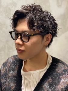 ツイストスパイラルパーマ　ツーブロック　束感スタイリング - 完全個室 THIS IS BARBER 3rd掲載