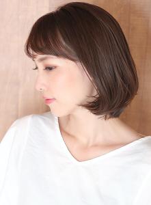小顔美髪イメチェンピンクブラウン切りっぱなしボブショート