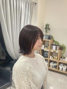 大人可愛いレイヤーボブ×春のトレンドピンクブラウンカラー - KENJE sanando掲載