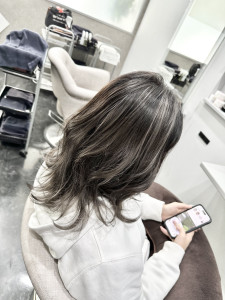 グレーブラック＆シルバーメッシュ - BlissBeauty 可児location掲載