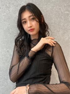 三軒茶屋_レディース_ロング_コテ巻き_パーマ_黒髪_小顔 - HAIR & MAKE EARTH 三軒茶屋店掲載