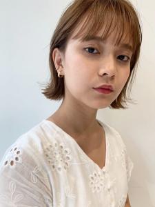 外ハネボブ　耳掛け　透明感　ミルクティーベージュカラー - Glimpse 大濠店掲載