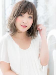 大人可愛いバレイヤージュくせ毛風ウルフボブ　ニュアンスカラー - mod's hair 越谷西口店【モッズヘア】掲載
