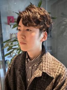 ツイストスパイラルパーマ　マッシュ　ツーブロック　ブラウン - Men's Salon bloc掲載