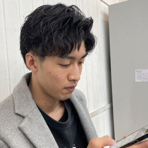 爽やかビジネスツイストスパイラルマッシュ - Dijon 髪質改善×ダブルカラー×縮毛矯正 渋谷 原宿 表参道【ディジョン】掲載