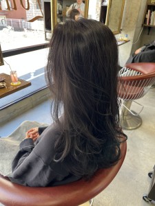 ブルージュカラー×レイヤースタイル - Lourdes hair design掲載