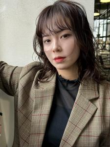 【 ウォームブラウン × ミディアムパーマ 】浅野美紀 - MEIKA掲載