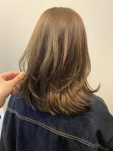 20代30代　レイヤーカット　透明感　ベージュカラー　艶感 - canoe 博多ミスト店掲載