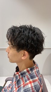 縦落ちパーマ - 【シェアサロン】stylist hiro掲載
