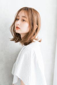 小顔レイヤーミディアムボブ - savon hair design casa+掲載