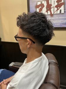 フェード×ジェットモヒカンパーマスタイル - ヒロ銀座 大阪本店掲載