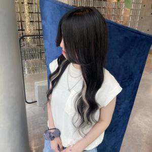 シルバーカラーインナーエクステ - Lanisis Hair掲載