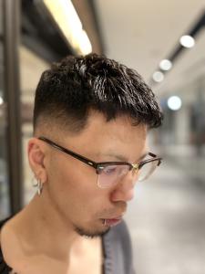 スキンフェード×アイロンパーマ - ヒロ銀座 大阪本店掲載