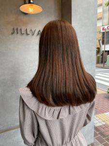 丸型卵形切りっぱなしボブエアリーロング美髪ブラウンベージュ - N° jillva 立川掲載