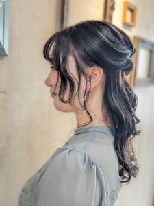 ひとクセハーフアップ - hair supreme Lahir掲載