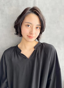 20代30代40代透明感小顔イメチェンショート - TRESS+n掲載