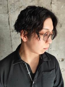 センターパート　ツイストスパイラルパーマ　束感　ツーブロック - MEN'S SALON alfRed 平針店掲載