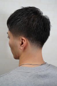 テーパーフェードスタイル - @110 BARBER SHOP 博多店掲載