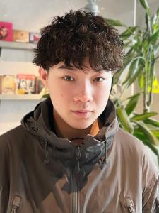 マッシュショート　ツーブロック　ツイストスパイラルパーマ - Men's Salon bloc掲載