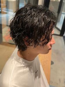 ツイスパ　黒髪　爽やか　メンズショート　長めバング　モテ髪 - Men's Salon bloc掲載