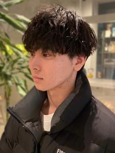 マッシュショート　重めバング　ツーブロック　ニュアンスパーマ - Men's Salon bloc掲載