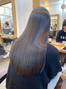 丸型卵形美髪縮毛矯正ストレートグレーベージュ立川 - newi saLyu 立川掲載