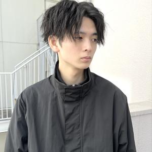 センターパート×ツイストスパイラル - est-r.Fukuoka【福岡博多店】掲載