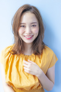 明るめカラーで元気な外ハネ☆　 - カット&カラー専門店 miret掲載