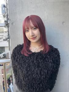 切りっぱなしボブ エアリーロング 美髪 ピンクブラウン - ARCANA 明治神宮前 表参道 原宿掲載
