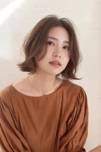 外ハネくびれボブ - ulQua 浦和美園店掲載