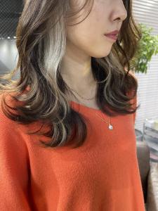 切りっぱなしボブ エアリーロング 美髪 ピンクブラウン - ARCANA 明治神宮前 表参道 原宿掲載