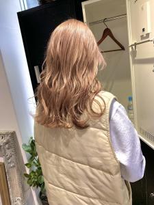 切りっぱなしボブ エアリーロング 美髪 ピンクブラウン - ARCANA 明治神宮前 表参道 原宿掲載