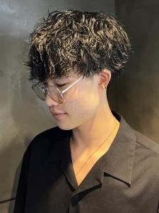 ツイストスパイラルパーマ　マッシュ　ツーブロック【札幌】 - THIS IS BARBER掲載